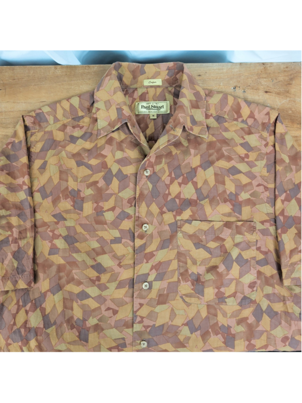 Men's Paul Stuart Italian Made Lightweight Geometric Pattern Short Sleeve Shirt
